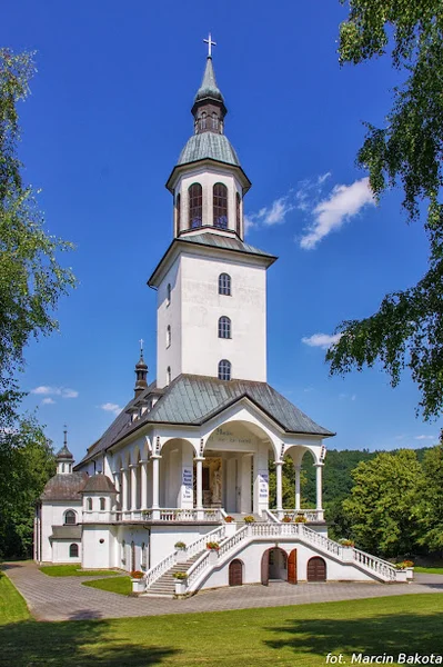 Sanktuarium Narodzenia NMP w Zawadzie